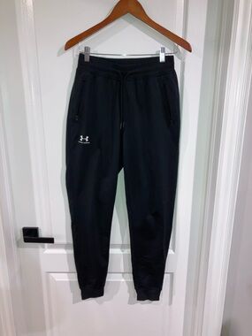 Under Armour Black High Waisted Joggers - size S